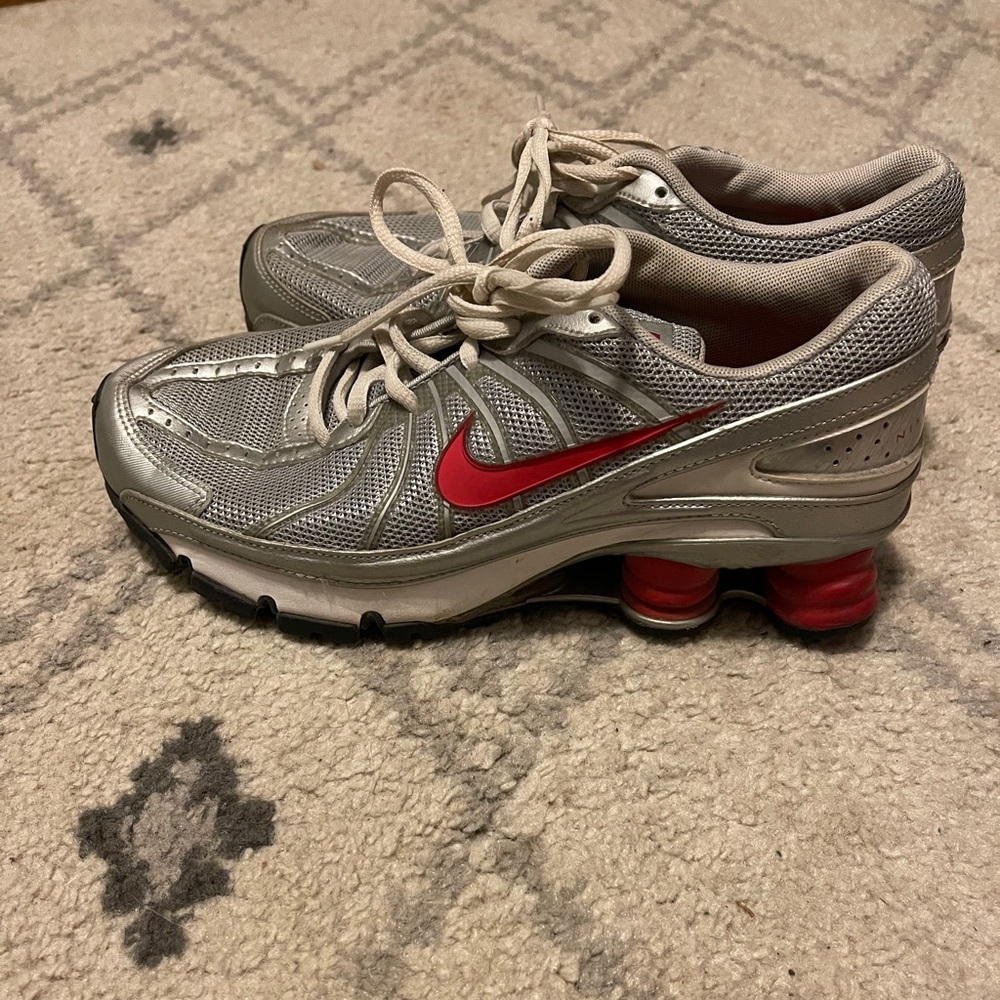 Nike Shox